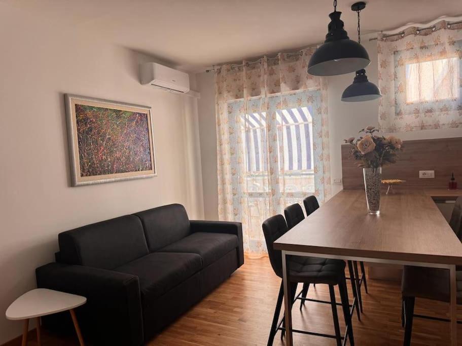 La Maison De Monique ポリコーロ エクステリア 写真